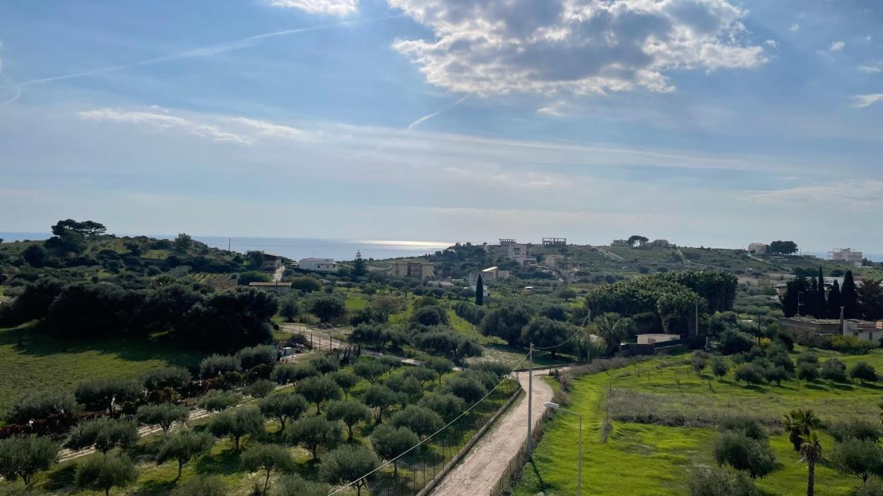 Appartamento Canalotto 65 2 Piano Realmonte Luaran gambar