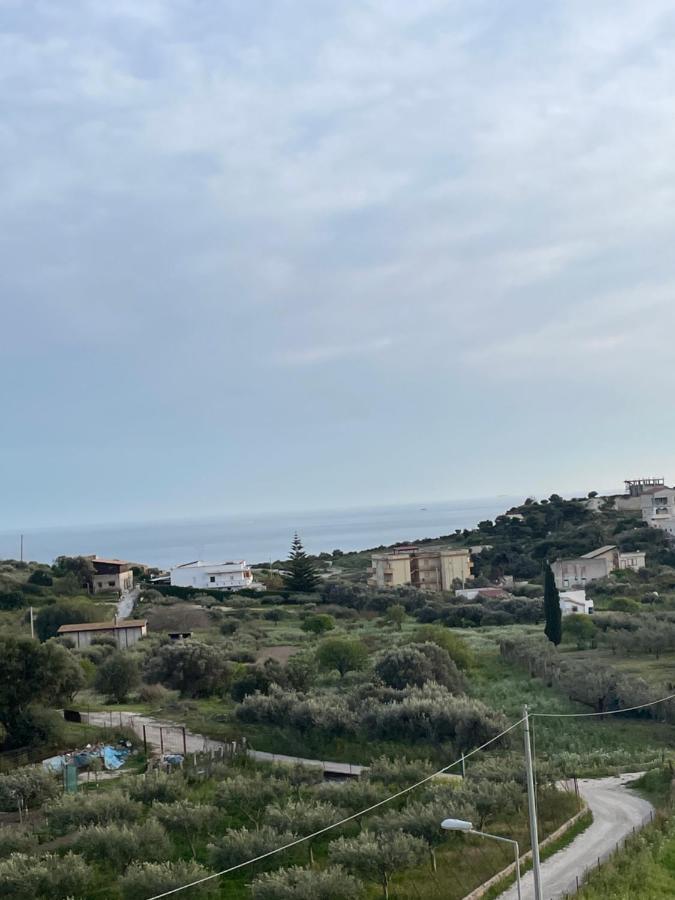 Appartamento Canalotto 65 2 Piano Realmonte Luaran gambar